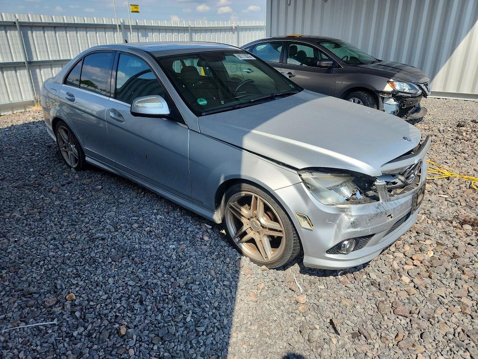 Снимка 4 от търг – 2008 MERCEDES-BENZ C с VIN WDDGF54X58F126015