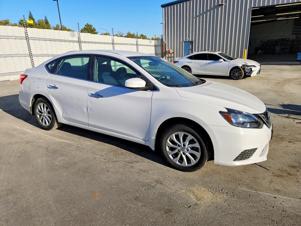 Photo 4 from auction – 2019 NISSAN SENTRA with VIN 3N1AB7AP9KY409712
