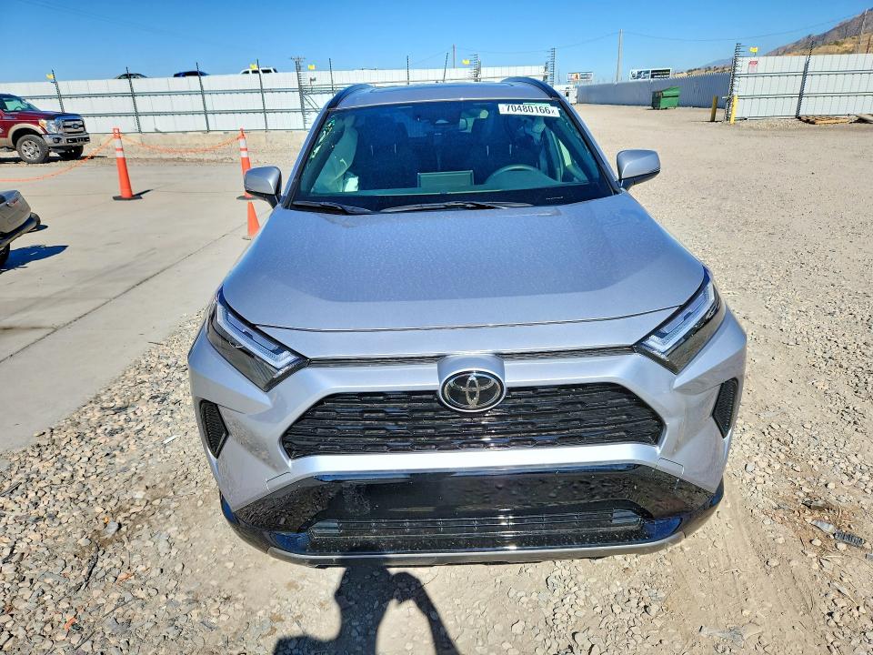 Фото 5 с аукциона – 2025 TOYOTA RAV4 с VIN JTM16RFV4SD162705