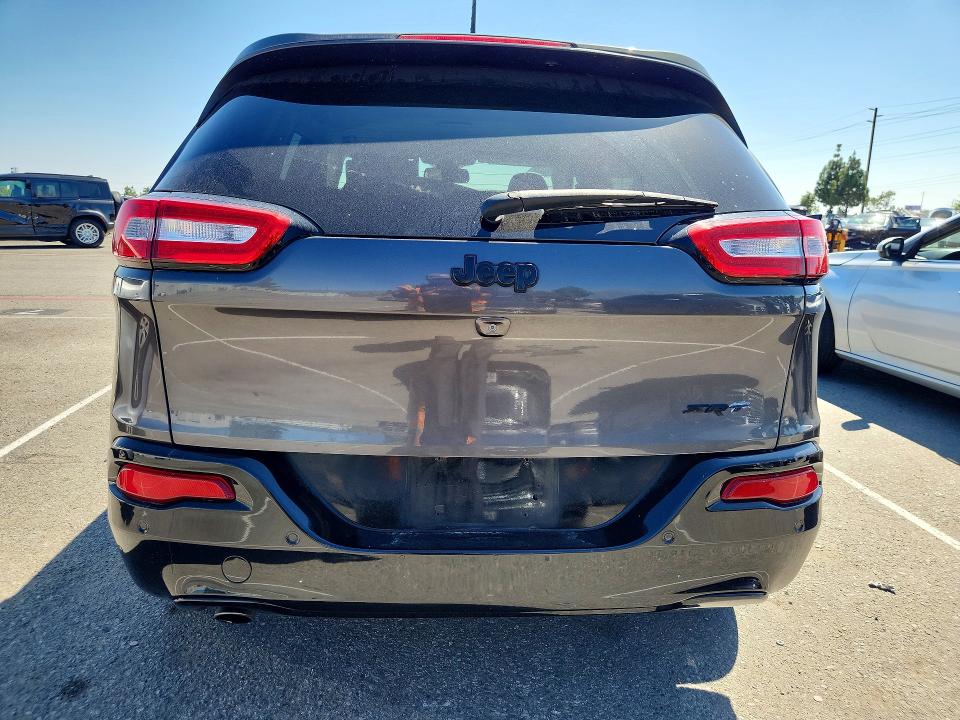 Photo 6 from auction – 2018 JEEP CHEROKEE with VIN 1C4PJLCB6JD588393