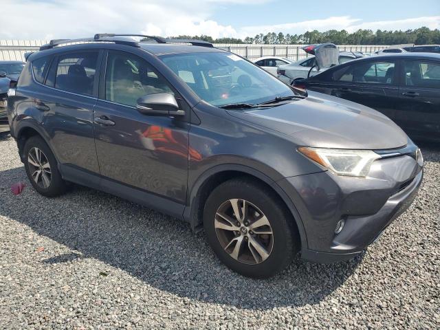 Photo 4 from auction – 2017 TOYOTA RAV4 with VIN JTMRFREVXHJ129383
