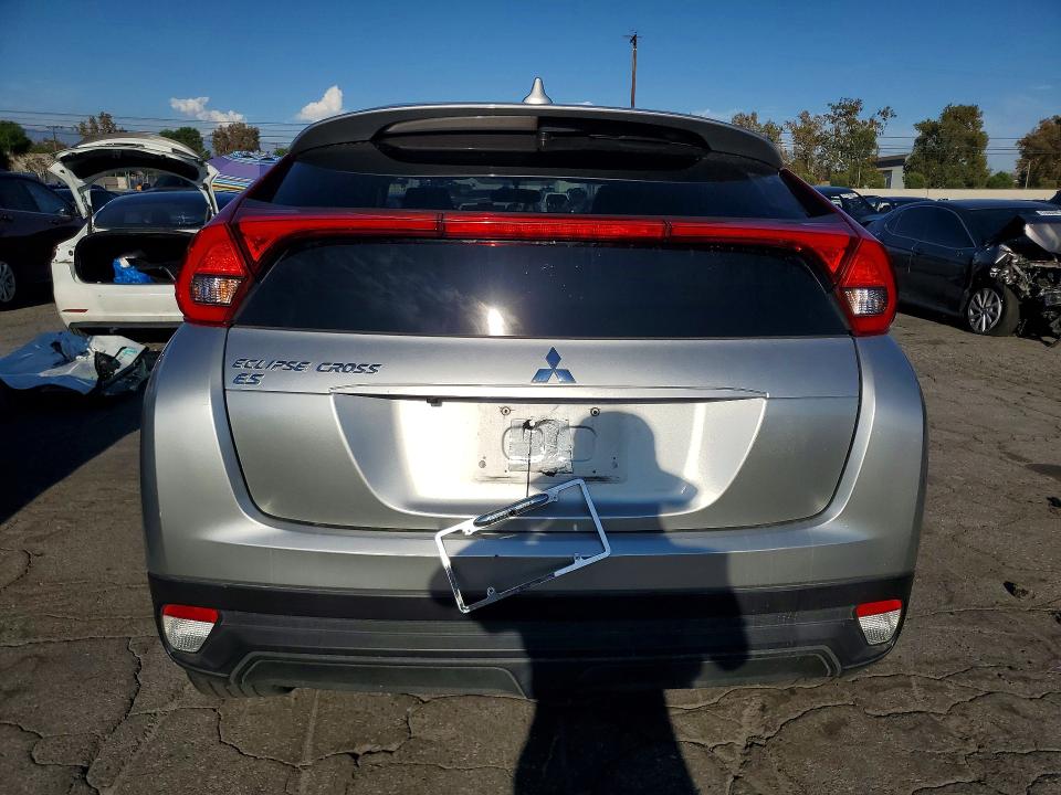 Снимка 6 от търг – 2020 MITSUBISHI ECLIPSE CROSS с VIN JA4AS3AA8LZ023303