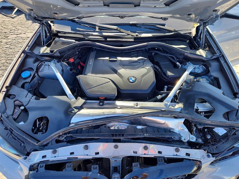 Photo 12 from auction – 2024 BMW X4 with VIN 5UX33DT06R9X04010
