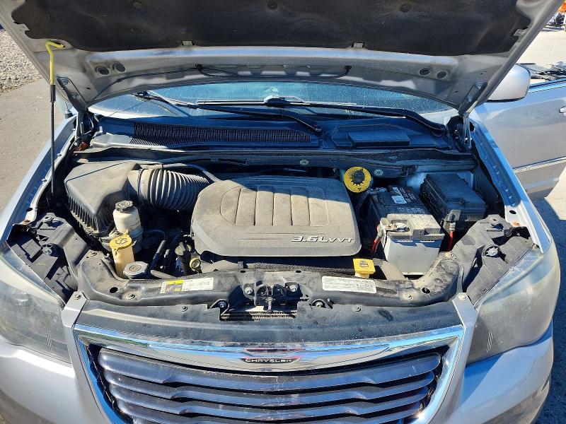 Снимка 12 от търг – 2014 CHRYSLER TOWN & COUNTRY с VIN 2C4RC1HG9ER461085