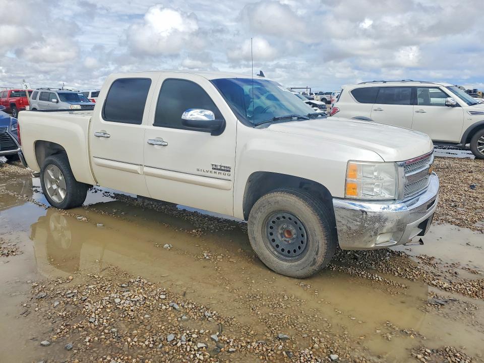 Снимка 4 от търг – 2012 CHEVROLET SILVERADO с VIN 3GCPCSE00CG274230