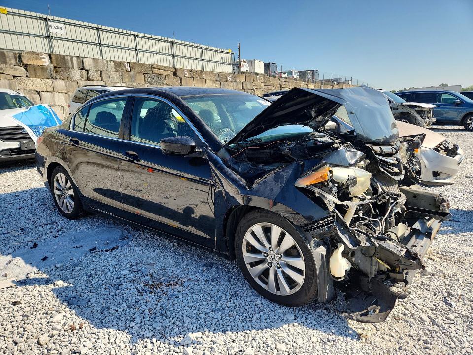 Снимка 4 от търг – 2012 HONDA ACCORD с VIN 1HGCP2F73CA175416