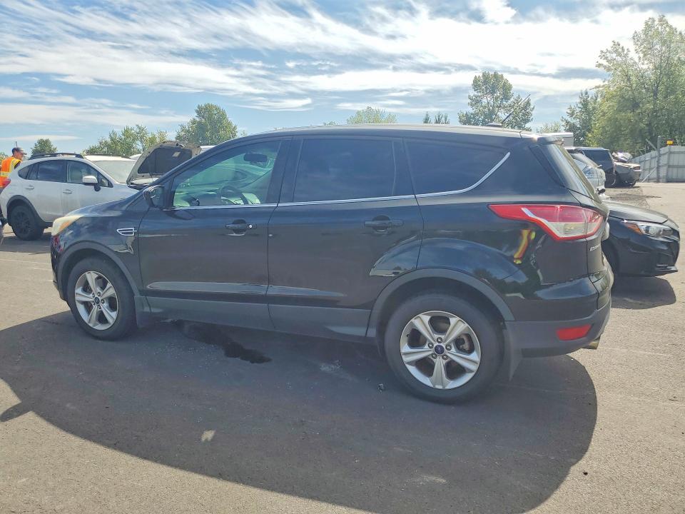 Photo 2 from auction – 2016 FORD ESCAPE with VIN 1FMCU9GX3GUA10612