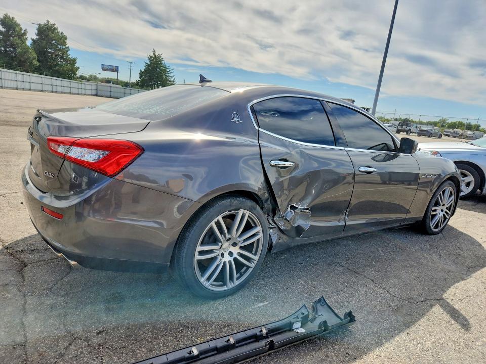Photo 3 from auction – 2016 MASERATI GHIBLI with VIN ZAM57RSA2G1175555