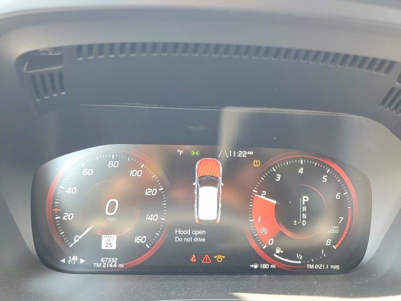 Photo 9 from auction – 2018 VOLVO XC60 with VIN YV4A22RL2J1066498