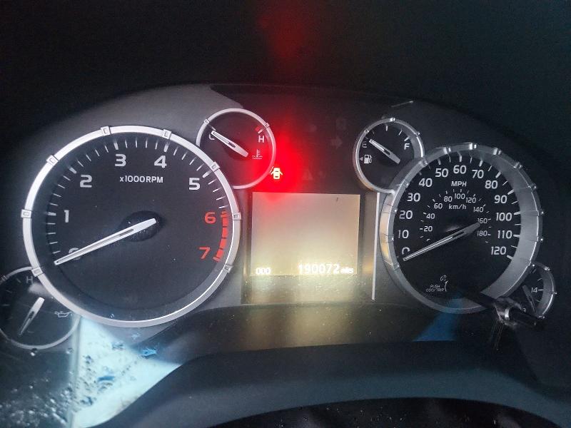 Photo 9 from auction – 2014 TOYOTA TUNDRA with VIN 5TFDY5F15EX398442