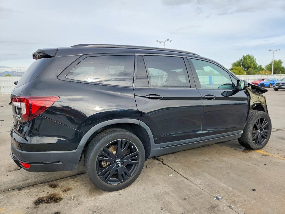 Снимка 3 от търг – 2022 HONDA PILOT с VIN 5FNYF6H79NB005552