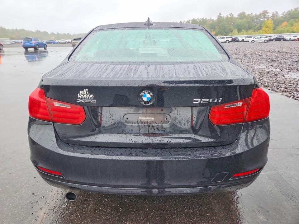 Zdjęcie 6 z aukcji – 2014 BMW 320 z VIN WBA3C3G55ENS70615