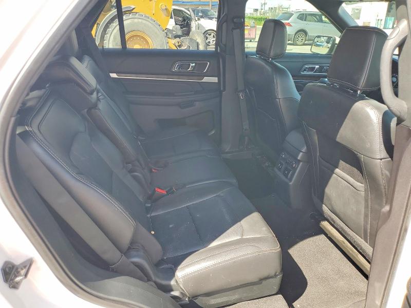Снимка 11 от търг – 2018 FORD EXPLORER с VIN 1FM5K7F87JGC53875