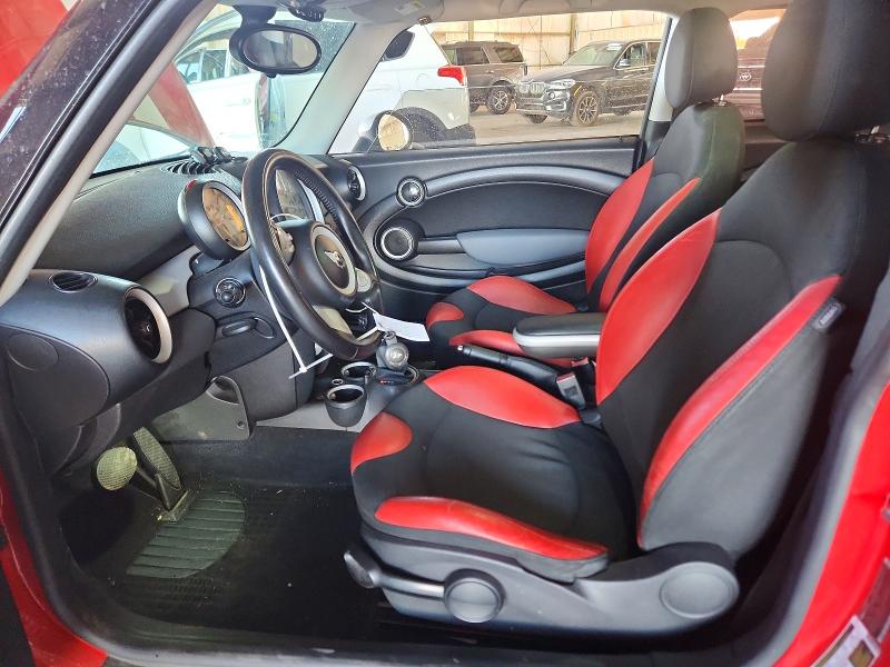 Photo 7 from auction – 2010 MINI COOPER with VIN WMWML3C57ATX37159