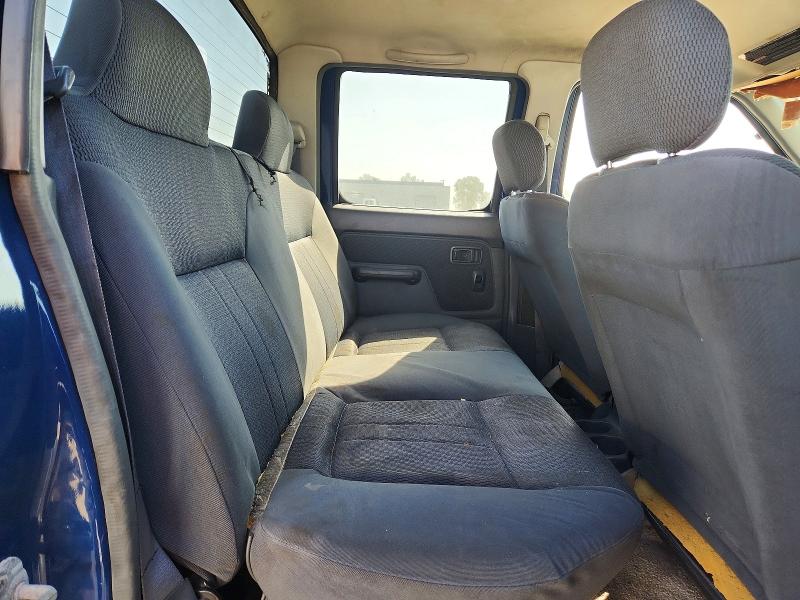 Photo 10 from auction – 2001 NISSAN FRONTIER with VIN 1N6ED27Y61C371937