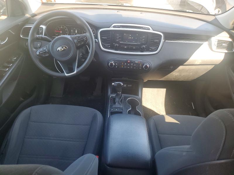 Zdjęcie 8 z aukcji – 2017 KIA SORENTO z VIN 5XYPGDA37HG231610