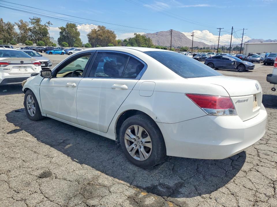 Photo 2 from auction – 2010 HONDA ACCORD with VIN 1HGCP2F43AA093950