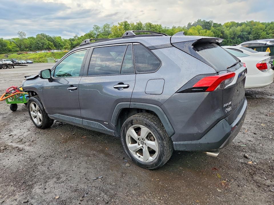 صورة رقم 2 من المزاد - 2021 TOYOTA RAV4 مع VIN 4T3D6RFV4MU033253