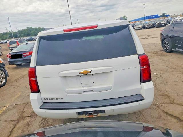 Photo 6 from auction – 2015 CHEVROLET SUBURBAN with VIN 1GNSKJKC7FR126318