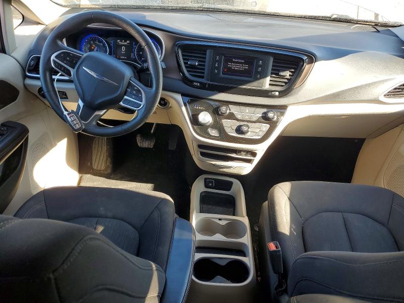 Zdjęcie 8 z aukcji – 2017 CHRYSLER PACIFICA z VIN 2C4RC1CG4HR628500