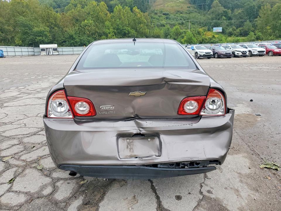 Photo 6 from auction – 2011 CHEVROLET MALIBU with VIN 1G1ZB5E14BF142649