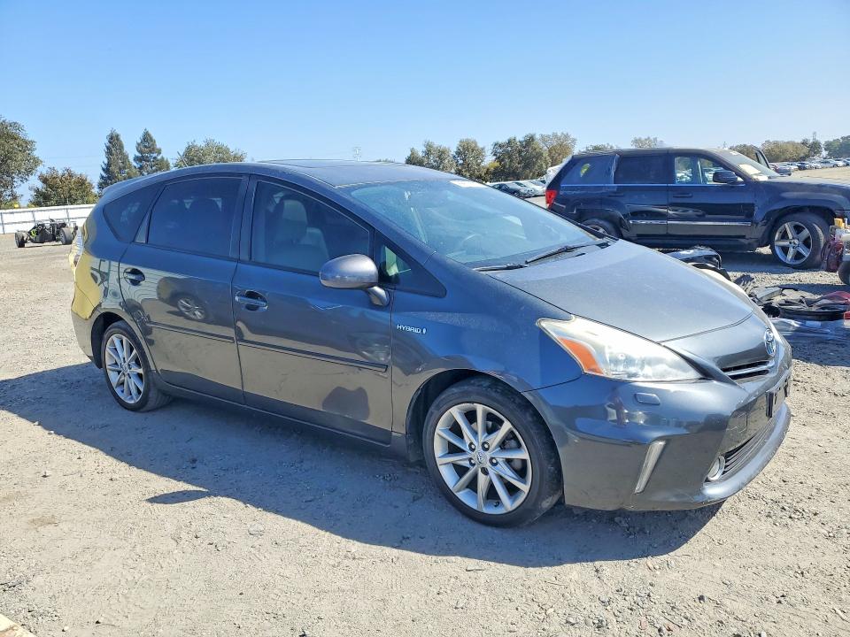 Photo 4 from auction – 2012 TOYOTA PRIUS V with VIN JTDZN3EU5C3091095