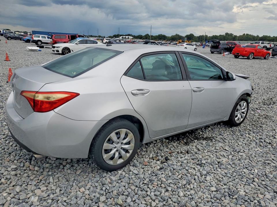 Photo 3 from auction – 2016 TOYOTA COROLLA with VIN 2T1BURHE6GC547047