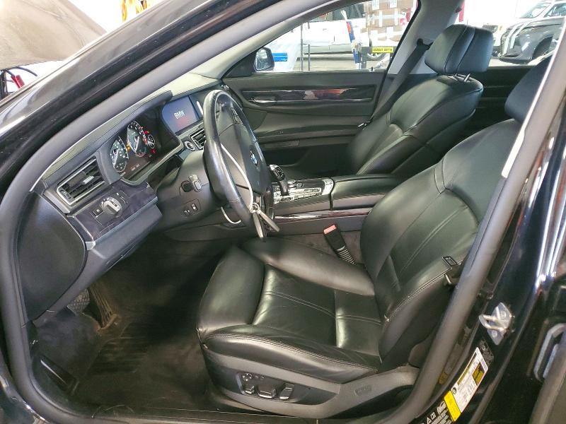 Photo 7 from auction – 2010 BMW 750 with VIN WBAKC6C57ACL67632
