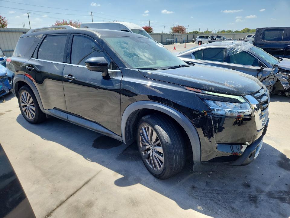 Photo 4 from auction – 2023 NISSAN PATHFINDER with VIN 5N1DR3CB5PC203623
