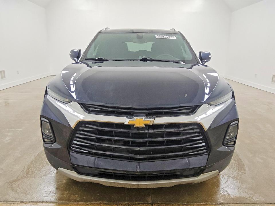 Photo 5 from auction – 2021 CHEVROLET BLAZER with VIN 3GNKBBRA0MS545986