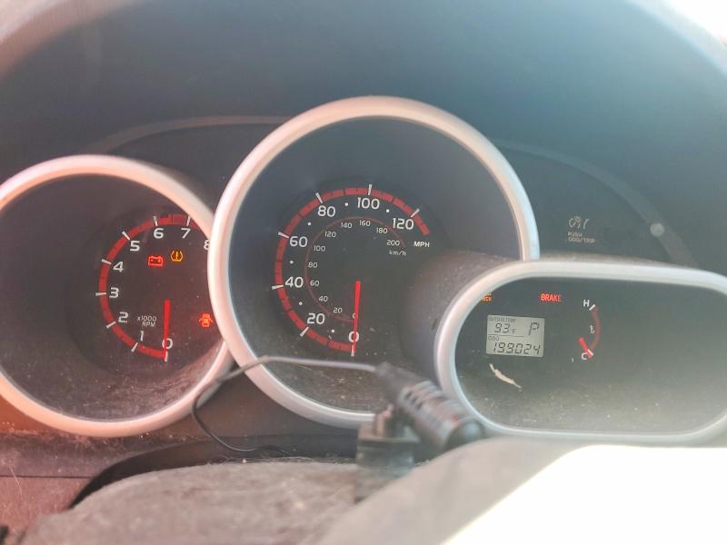 Photo 9 from auction – 2010 TOYOTA MATRIX with VIN 2T1KU4EE2AC346423