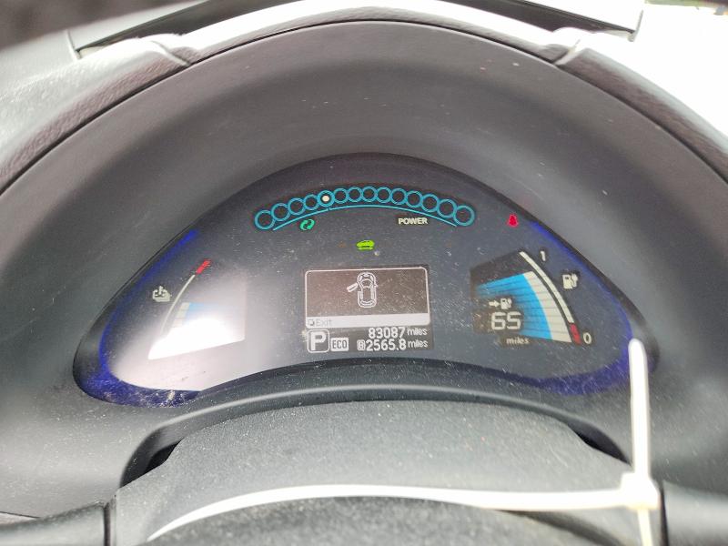 Photo 9 from auction – 2015 NISSAN LEAF with VIN 1N4AZ0CP1FC321691