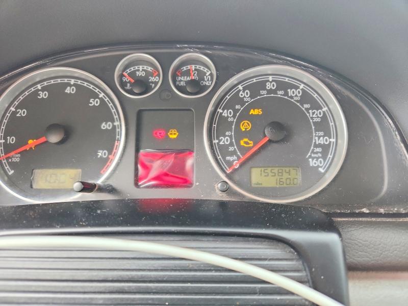 Снимка 9 от търг – 2001 VOLKSWAGEN PASSAT с VIN WVWPD63B01P102412