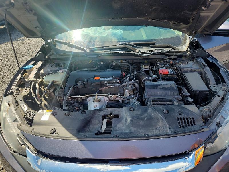 Photo 11 from auction – 2016 HONDA CIVIC with VIN 19XFC2F70GE005069