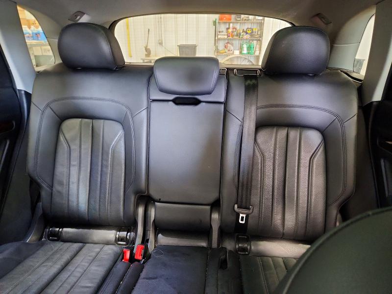 Снимка 10 от търг – 2018 AUDI Q5 с VIN WA1BNAFY0J2046022