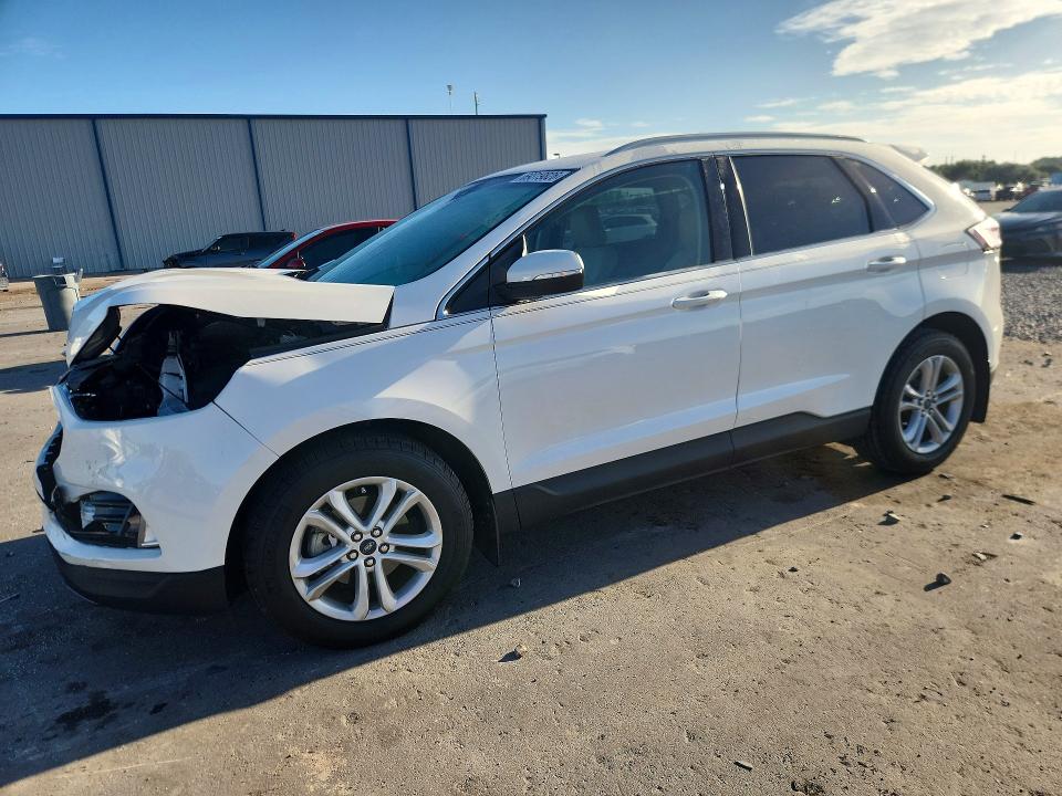 FORD EDGE 2020 مع رقم تعريف المركبة 2FMPK3J92LBB12563 - صورة من المزاد