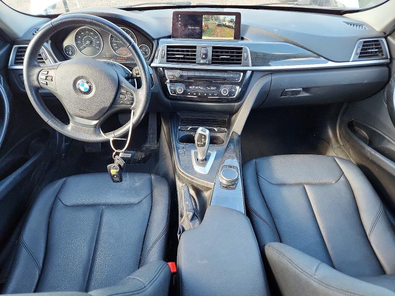 Снимка 8 от търг – 2018 BMW 320 с VIN WBA8A3C55JA489402