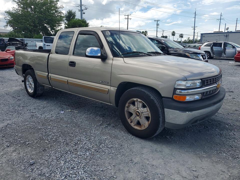 Photo 4 from auction – 2002 CHEVROLET SILVERADO with VIN 2GCEC19T921242745