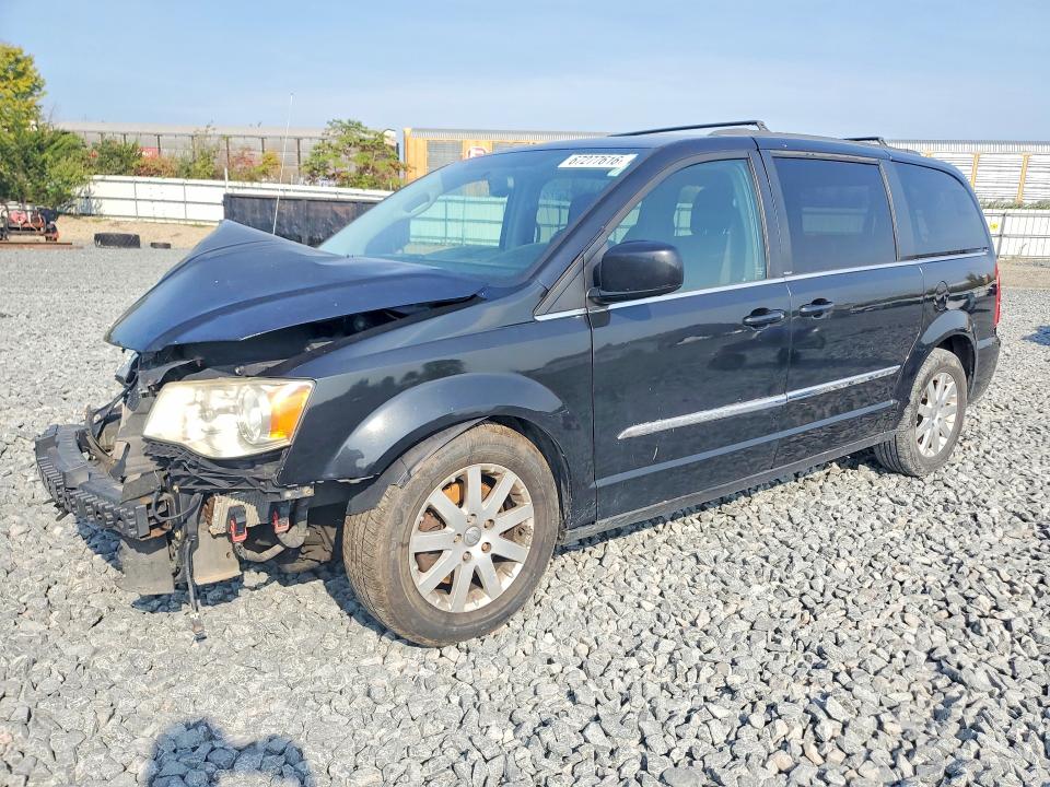 2013 CHRYSLER TOWN & COUNTRY - Търг №67277616
