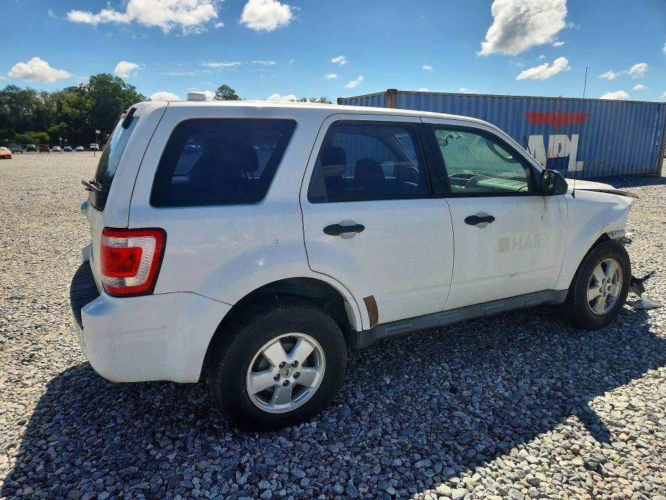 Photo 3 from auction – 2012 FORD ESCAPE with VIN 1FMCU0C76CKC69652