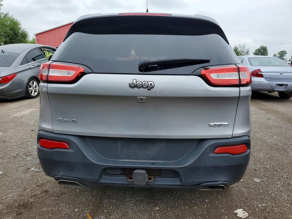 Photo 6 from auction – 2016 JEEP CHEROKEE with VIN 1C4PJMCS0GW173847