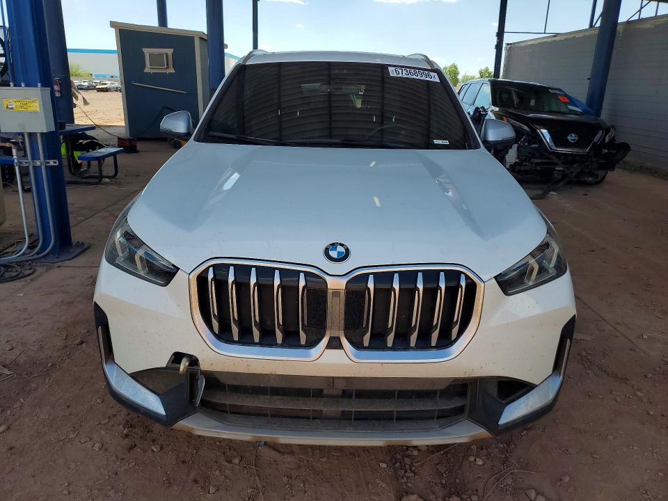 Снимка 5 от търг – 2023 BMW X1 с VIN WBX73EF0XP5X27088