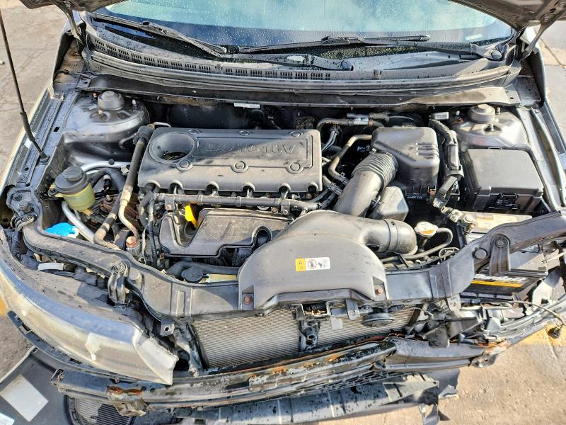 Снимка 11 от търг – 2013 KIA FORTE5 с VIN KNAFU5A28D5726626