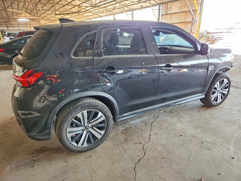 Photo 3 from auction – 2026 MITSUBISHI OUTLANDER with VIN JA4ARUAU4TU007785