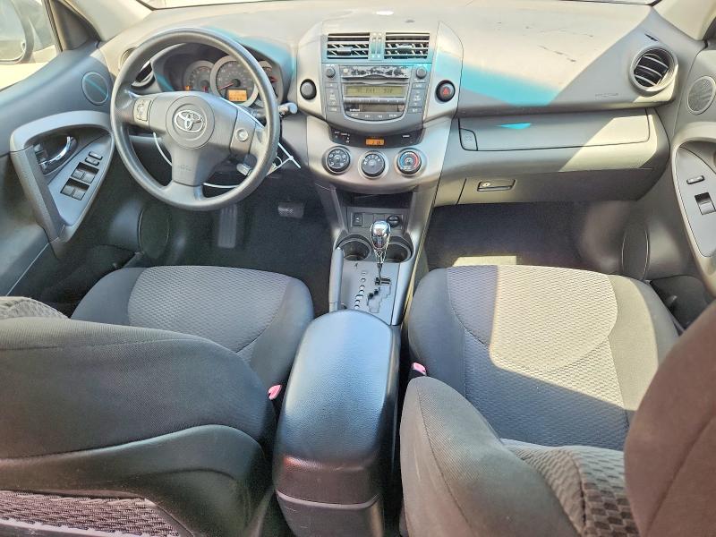 Photo 8 from auction – 2010 TOYOTA RAV4 with VIN JTMWF4DV2A5031440