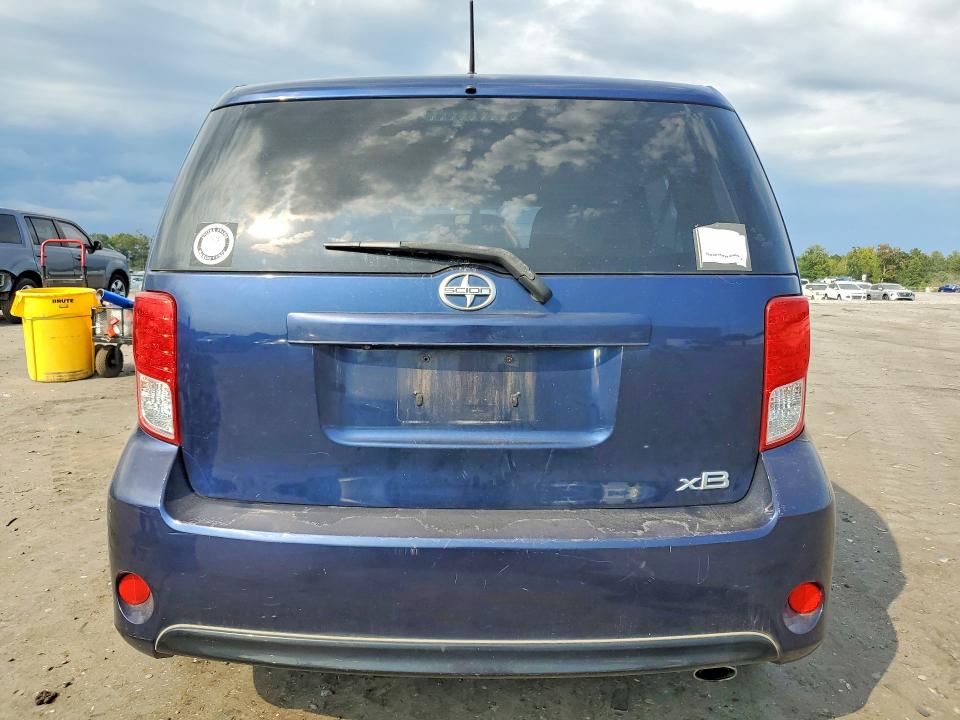 Фото 6 с аукциона – 2015 SCION XB с VIN JTLZE4FE4FJ077979
