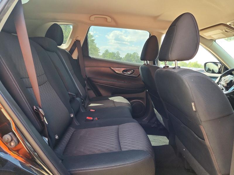 Снимка 11 от търг – 2018 NISSAN ROGUE с VIN KNMAT2MT3JP601097