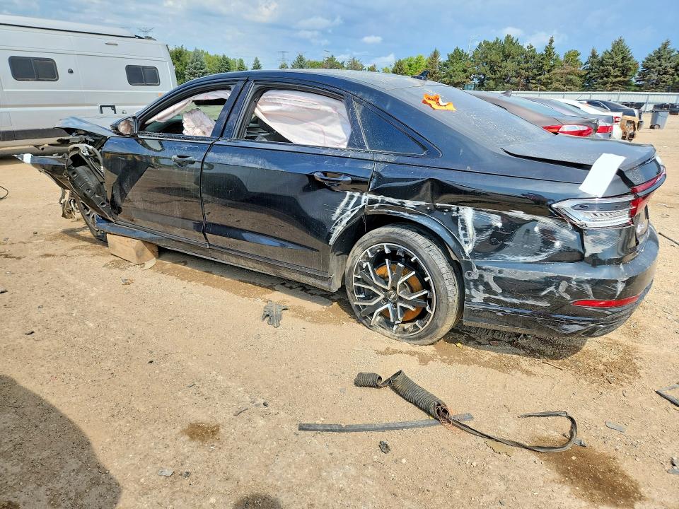 Фото 2 с аукциона – 2020 AUDI A8 с VIN WAU8EAF83LN011599