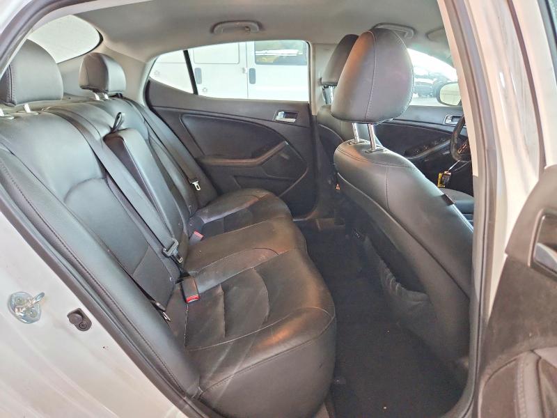 Photo 10 from auction – 2015 KIA OPTIMA with VIN 5XXGN4A70FG494757