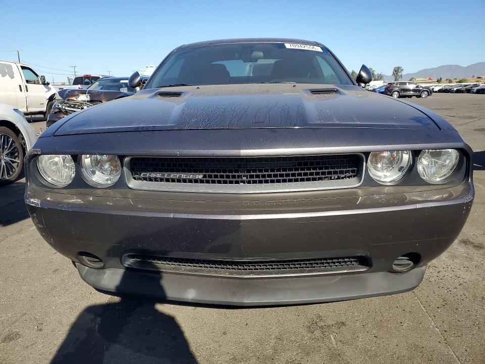 Photo 5 from auction – 2013 DODGE CHALLENGER with VIN 2C3CDYAG4DH596571
